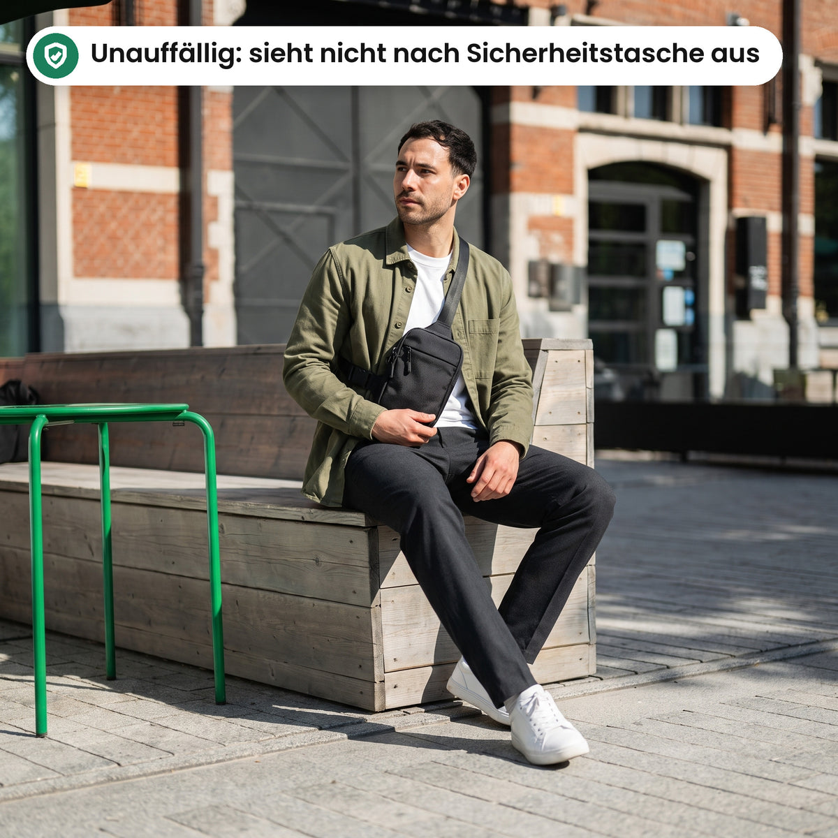Expandura Safe unauffällig im Alltag getragen